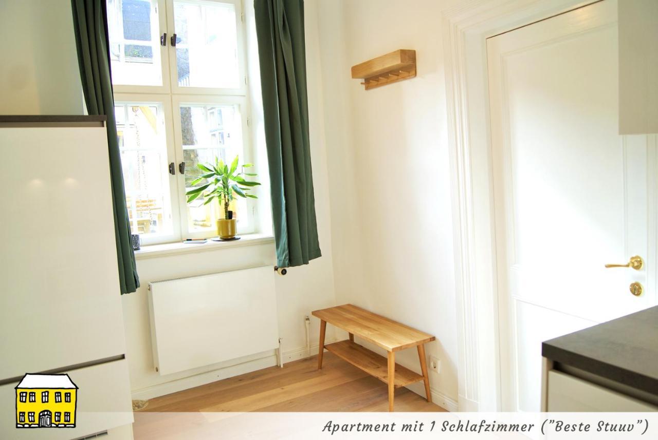 Das Gelbe Haus - Drei Besondere Ferienwohnungen Flensburg Dış mekan fotoğraf