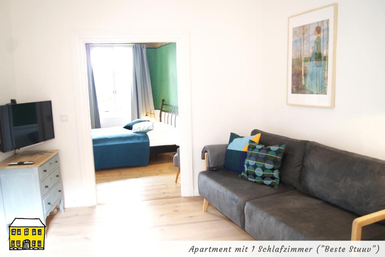 Das Gelbe Haus - Drei Besondere Ferienwohnungen Flensburg Dış mekan fotoğraf