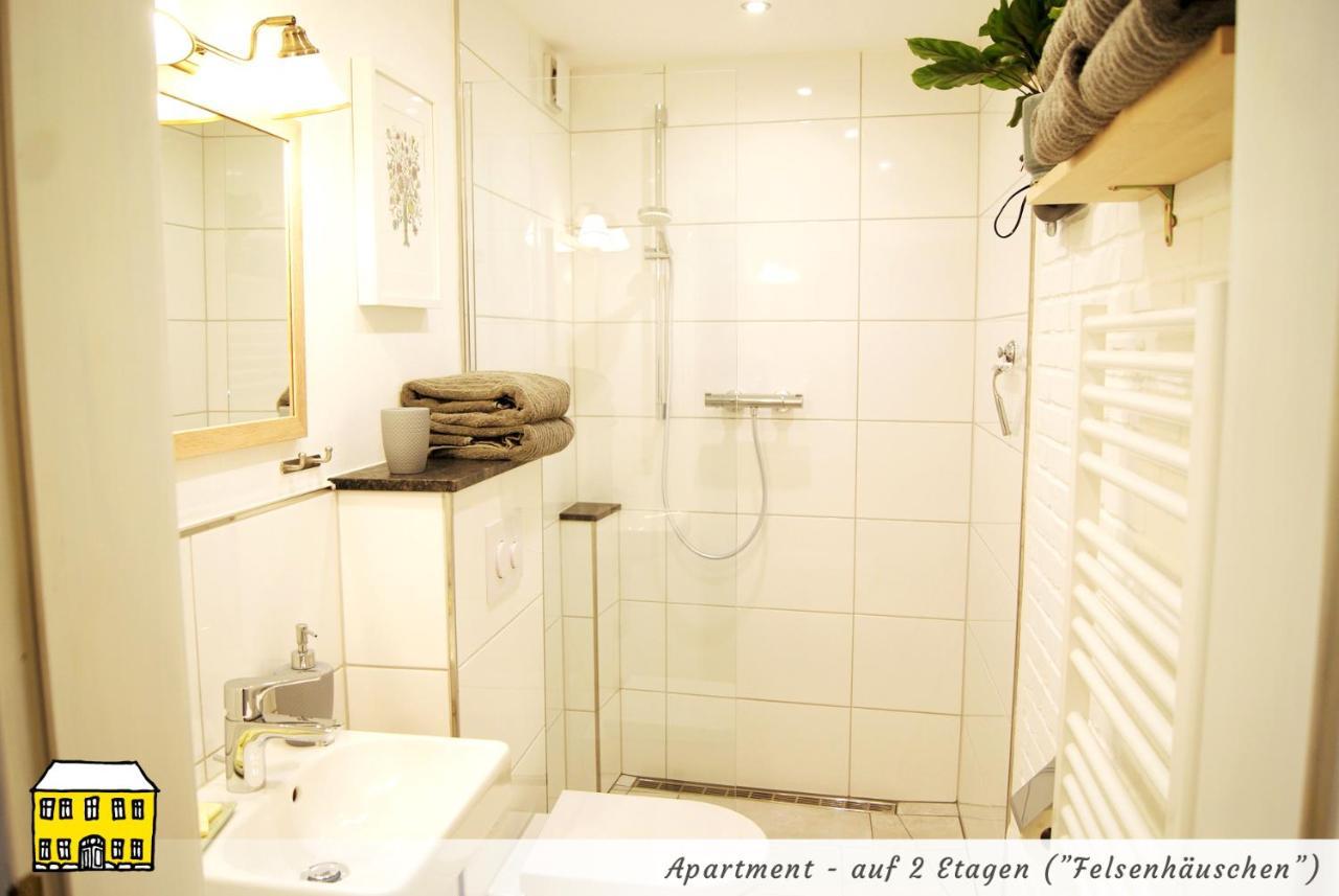 Das Gelbe Haus - Drei Besondere Ferienwohnungen Flensburg Dış mekan fotoğraf