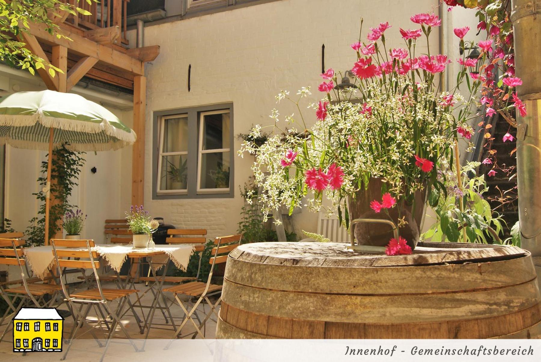 Das Gelbe Haus - Drei Besondere Ferienwohnungen Flensburg Dış mekan fotoğraf